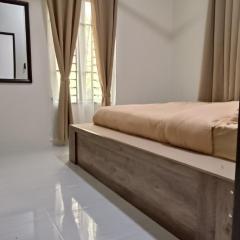 A Z Homestay Lata Rek