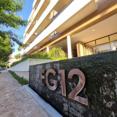 EG12 Playa Grande Aloha Host