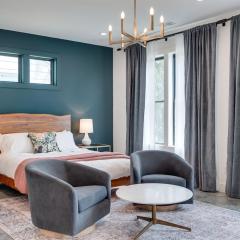 Modern Studio Near Downtown w Electric Bike Access