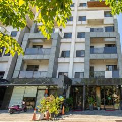 82行旅 電梯民宿 82 Inn