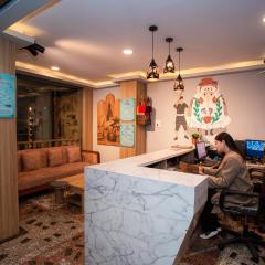 Checkpoint KTM Hostel