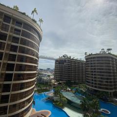 Cozy and Relaxing Private Studio with free Luxurious Pool and Gym