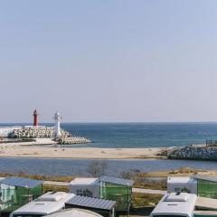 Gangneung Basecamp Pension
