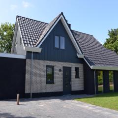 Great holiday home energy neutral on Texel with sauna and sun shower