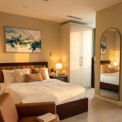 Studio Apt with Free breakfast at Centarus