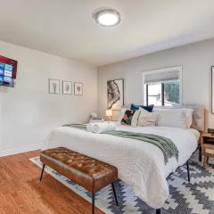 Modern Main-Level | TWO Kings • Yard • Downtown