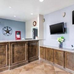 Rodeway Inn & Suites Port Arthur - Groves