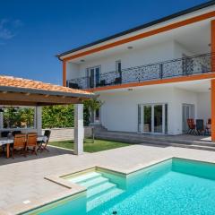Modern villa Eva Kastel with pool near Buje