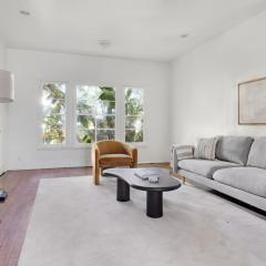 Blueground Beverly Hills view nr Rodeo Drive LAX-1350