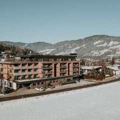 AlpenParks Hotel & Apartment Taxacher