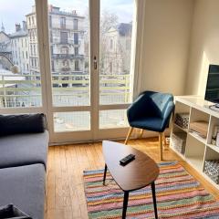 Chambéry Centre - Vue Place & Calme