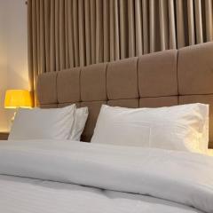 Stylish Retreat - Double Bed 4