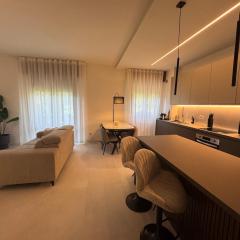 Arena a piedi, 3 camere, 2 bagni & parking