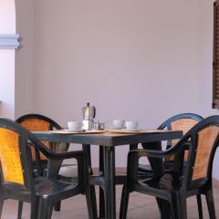 Comfy flat with terrace and pool