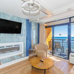 Chic Oceanfront Retreat with Fireplace-Steps from the Beach- Landmark 1036