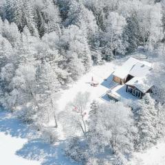 Spa & Lake Access - Chalet OREV