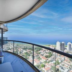 Modern 2BR Amazing Sea View W/Parking by HolyGuest
