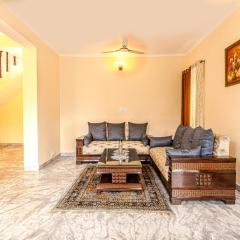 Exotic Stays I Three Bedroom Villa With Outdoor Sittig Area Lawn & BBQ l Night Bonfire l Kasauli