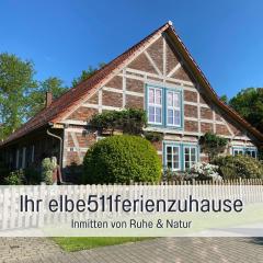 elbe511ferienzuhause im parkähnlichen Garten mit Teich