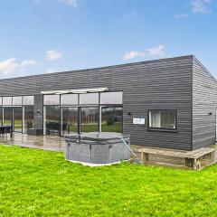 Gorgeous Home In Odder With Wifi