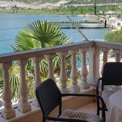 1 Bedroom Gorgeous Apartment In Rogotin-Ploce