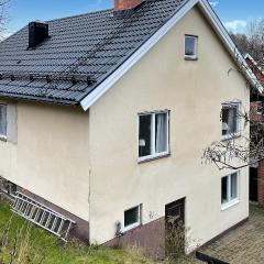 3 Bedroom Beautiful Home In Lindesberg