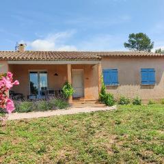 Beautiful Home In Besse Sur Issole With Wifi