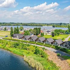 Cozy Home In Kerkdriel With House Sea View