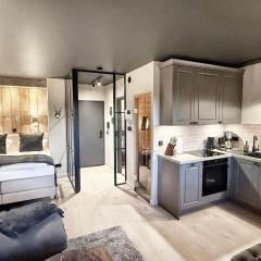 HOME Suites Panoramablick mit Sauna