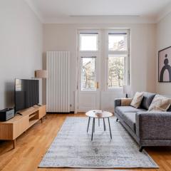 Blueground Vinohrady balcony nr Riegrovy Sady PRG-89