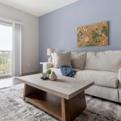 Landing Beautiful 1BD Yoga Studio