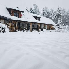 Przy potoku 882-688-032