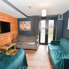 Comfy Budget Double Room Shared Kitchen & Bathroom