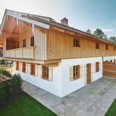 Luxury Mountain Villa, including Sauna and free parking