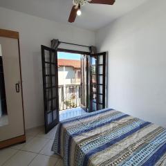 Casa em condomínio no centro de Bertioga