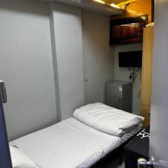 Furnished Room For Solo Traveler