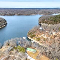 Blueberry Bliss Family Retreat on Beaver Lake