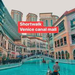 Stamford Executive Residence a2 shortwalk Venice Canal mall