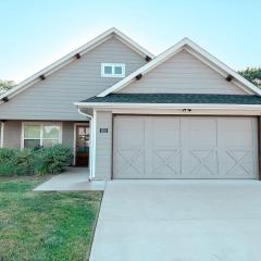 Stunning 3BD 2B - Weatherford - Same Day Bookings
