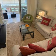 Spacious apartment by the sea