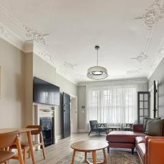 The Edward Residences, Quiet Luxury 3 bed condo