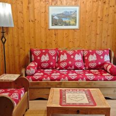 Appartement 2 chambres avec jardinet, piscine vue sur la montagne