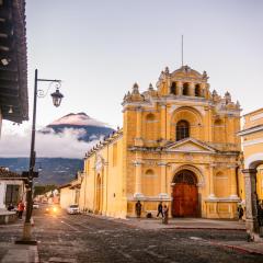 Casa Colonial en el centro de Antigua -Tanque la Union