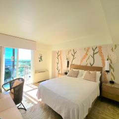 Ocean View Room at Ala Moana Hotel- Fees include