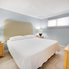 Direct Oceanfront at Meridian Plaza, Pools & Views