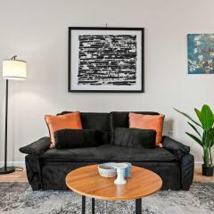 Riviere Apartments King Bed Suite & Pool & Gym & Pet Friendly & Near Epic Universe