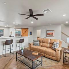 New Pueblo Style Casita - Near Mercado - City View