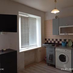 Сонячна набережна 17