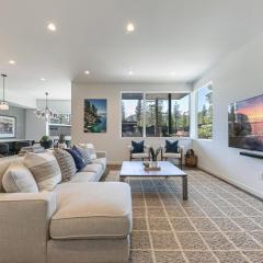 Starfall Run at Palisades by Tahoe Getaways - Luxury 3BR w Ski Shuttle, A/C & Bonus Room!