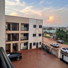 Exclusive 2 Bedroom Duplex Stay Ashaley Botwe